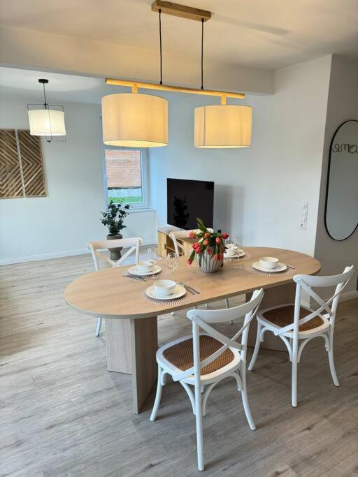 2,5 Zimmer Ferienwohnung Fehmarn Mit Eigenem Parkplatz Exterior photo